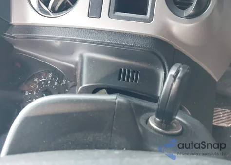 2017 Ford Expedition Xlt z USA, uszkodzony, nr VIN 1FMJU1HT1HEA55192